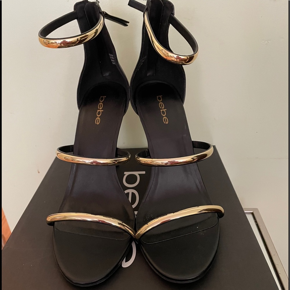 Ladies shoes /Bebe